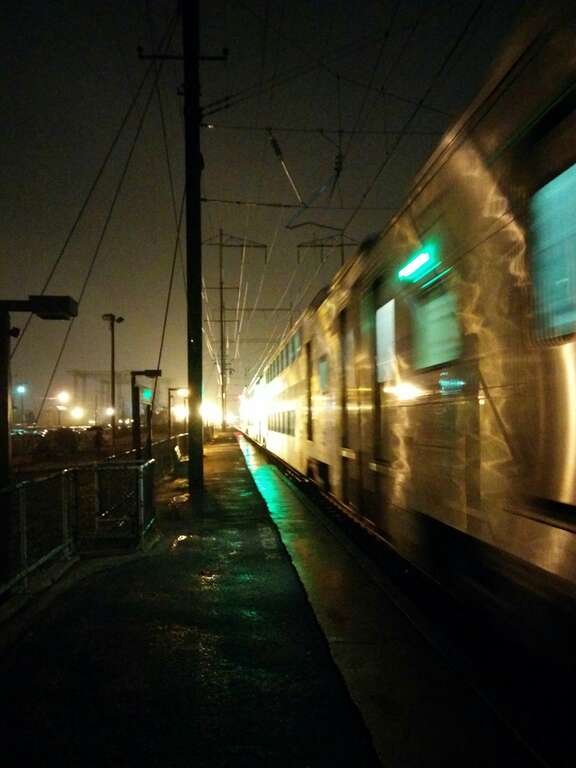 Southbound train at Jersey Avenue NJTransit station
