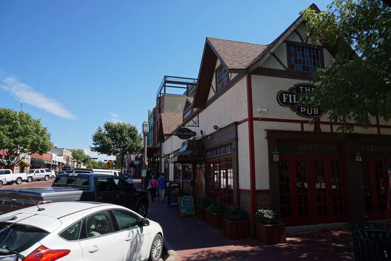 15th Street in Plano, Texas (United States).