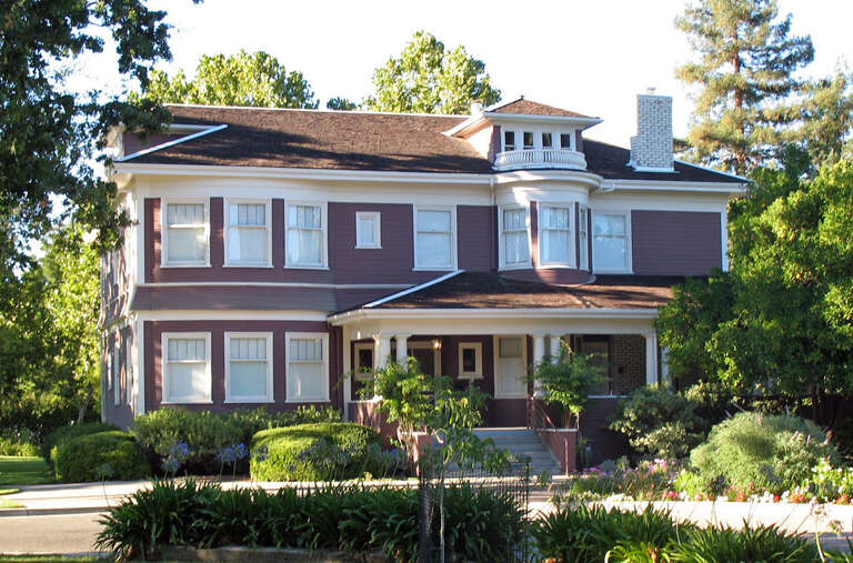 Registered Historic Places in Contra Costa County, California.

Shadelands Ranch House, 2660 Ygnacio Valley Rd, Walnut Creek, California, USA. Photographed 2008-08-10 from the driveway to the south of the house. Camera location37° 55′ 31.73″ N,