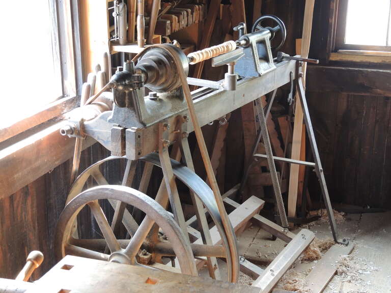 en:Treadle lathe at the en:Genesee Country Village and Museum