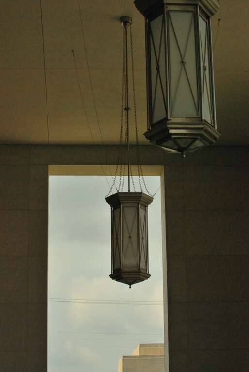 Winter Portico Lanterns