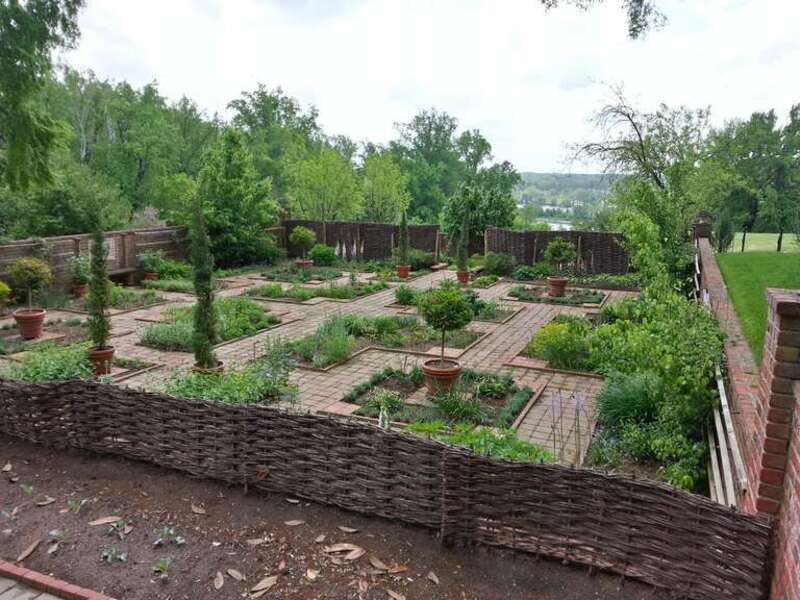 Agecroft, 4305 Sulgrave Rd.