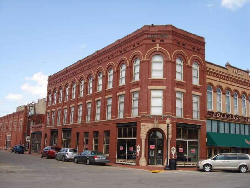 Guthrie, OK USA - Pollard Inn / Eager &amp;amp; Hirzel Building /124 W. Harrison Avenue