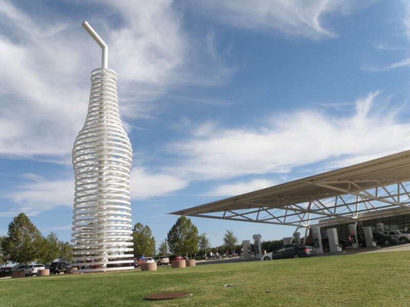 Historic Route 66 Oklahoma /POPS  Gas Station between  Oklahoma City and Arcadia