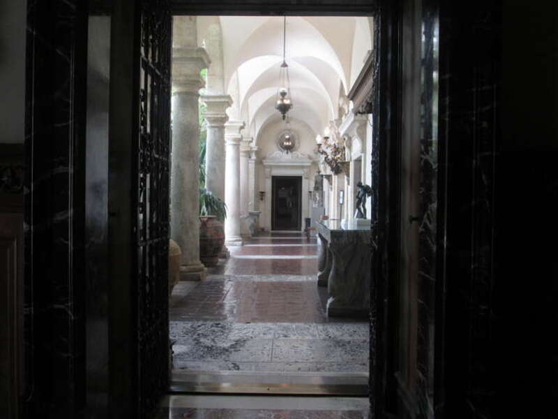 Vizcaya Halls