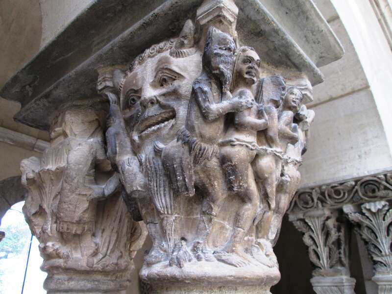 The capital of a column in the Saint-Guilhelm Cloister of The Cloisters museum of the Metropolitan Museum in Fort Tryon Park, Manhattan, New York City