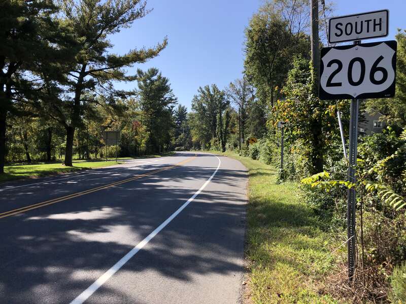 View south along U.S. Route 206 and Mercer County Route 533 (State Road) at Mountain Avenue in Princeton, Mercer County, New Jersey