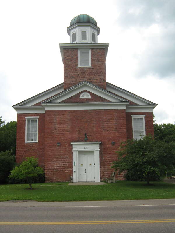 ﻿Former multi-denominational church is now the Cambridge Town Offices and US Post Office