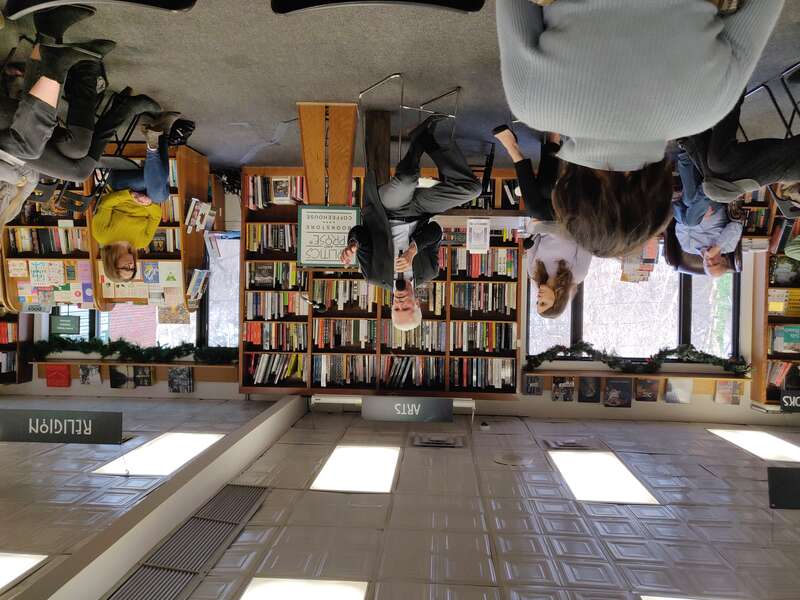 Author Chip Walter gives a talk at the Politics and Prose bookstore