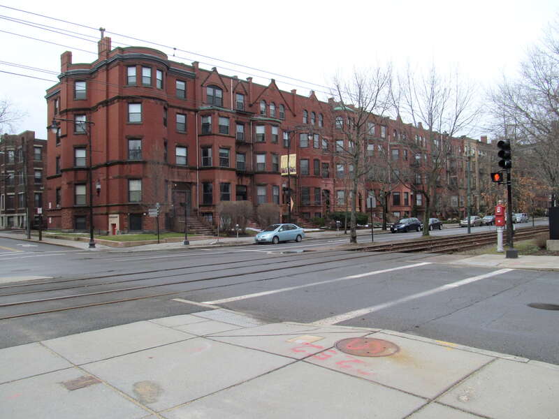 The Carlton Street grade crossing (which was a &quot;C&quot; Branch stop until 1982) in March 2017