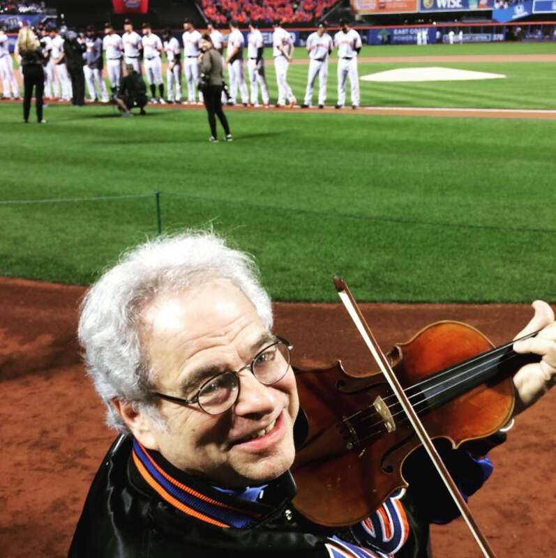 Itzhak Perlman about to play the National Anthem at Citifield in New York City in 2016.