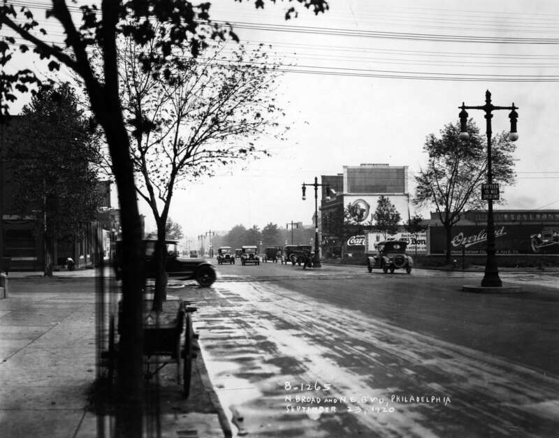 Photograph near the intersection of Broad Street and Northeast Boulevard in Philadelphia. Note the speed limit and Lincoln Highway signs