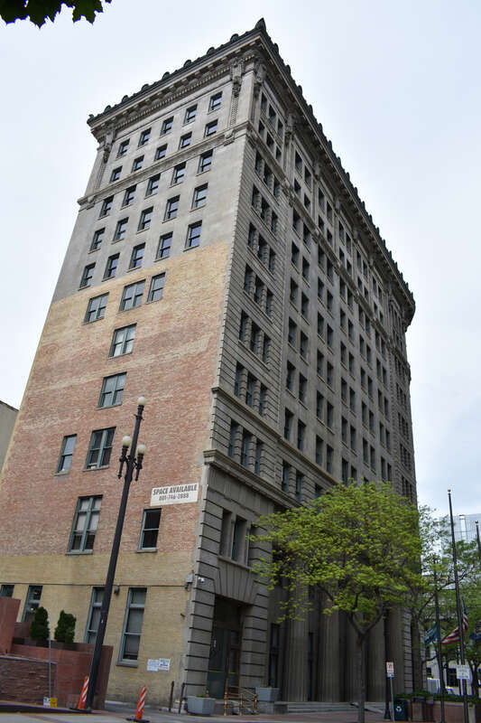 The Newhouse Building (1908) in Salt Lake City was was designed by Henry Ives Cobb and is a contributing resource in the Exchange Place Historic District. The building was named for its owner, Samuel Newhouse.
