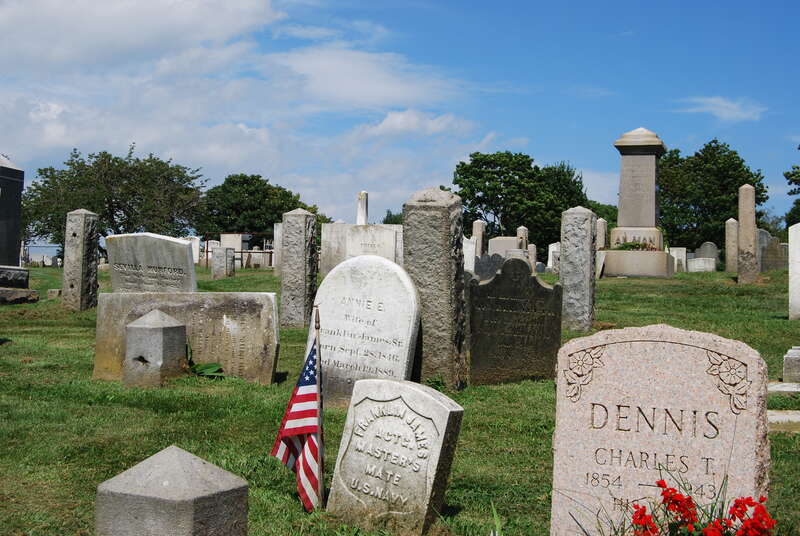 Common Burying Ground and Island Cemetery in Newport, Rhode Island, United States