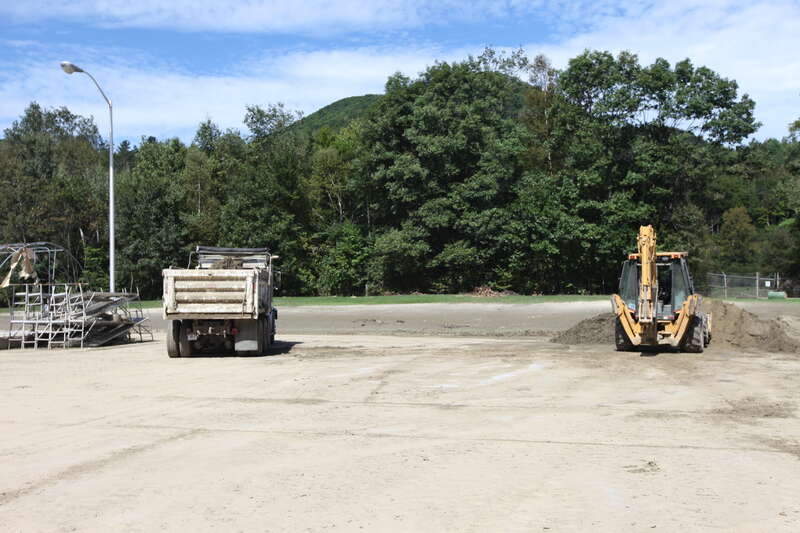Heavy equipment operators came from other USFWS stations to help clean up.
Credit: USFWS