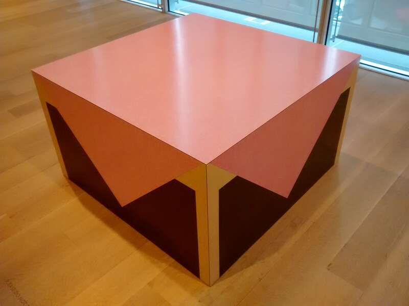 Table with Pink Tablecloth by Richard Artschwager, on display at the Art Institute of Chicago.