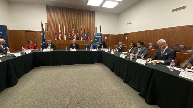 U.S. Department of Agriculture Secretary Tom Vilsack and U.S. Policy Council Director Susan Rice, Congressman Bennie Thompson, MS CD2, and Delta Regional Authority Agenda Chairman Dr. Cory Wiggins arrive and hold a round table session with some local