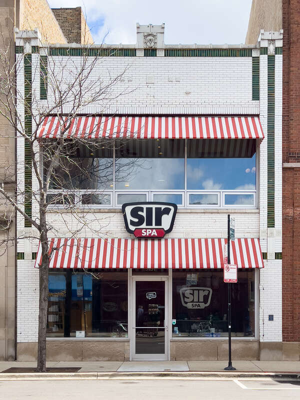 5151 North Clark St., Chicago, Illinois. Built: 1915. Architect: A.E. Norman.