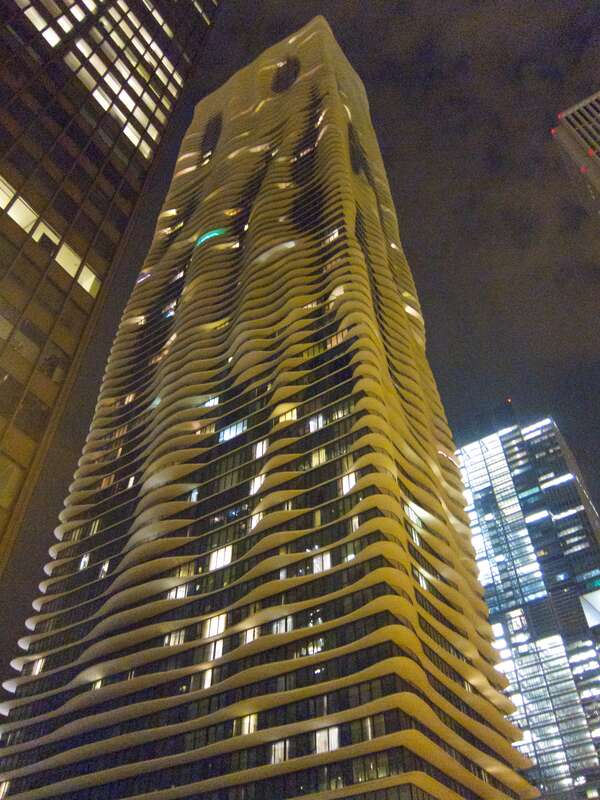 The 86-story, 858ft tall skyscraper condo/rental/hotel in Chicago. I stayed on the 12th floor in the Radisson Blu Aqua Chicago. Completed 2010. Architect Jeanne Gang.