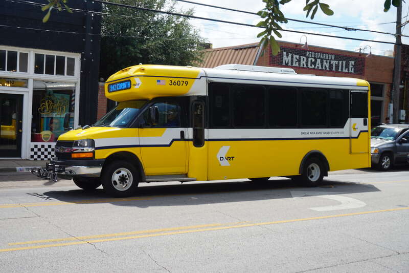 A DART bus in the Bishop Arts District of the Oak Cliff neighborhood in Dallas, Texas (United States).