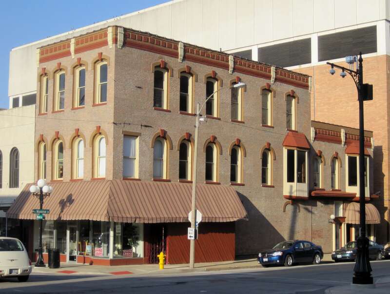Evans Grocery Building in the Bloomington Central Business District (1871).




This is an image of a place or building that is listed on the National Register of Historic Places in the United States of America. Its reference number is 85000363.
