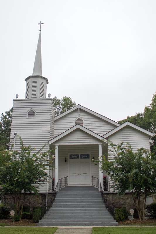 New Hope African Methodist Episcopal Church and Cemetery, 3012 Arden Rd., NW. Atlanta