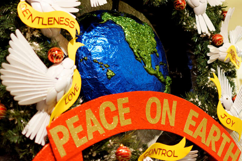 At the wreath exhibit at Honolulu Hale.