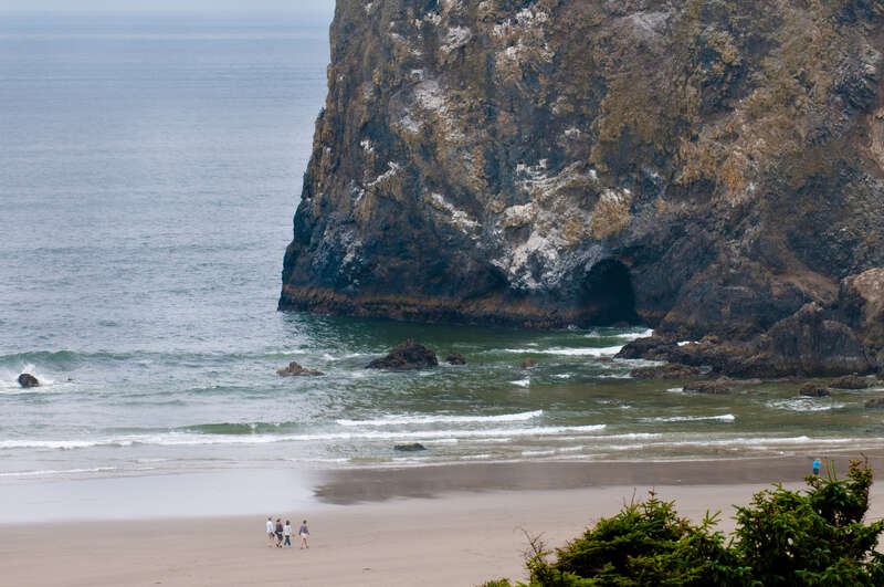 I posted a shot the other day of some waves at Cannon Beach. I managed to mis-tag the shot with Haystack Rock. I just noticed that it wasn't Haystack Rock in the shot, THIS is Haystack Rock. Posting this shot first to give a little sense of scale.