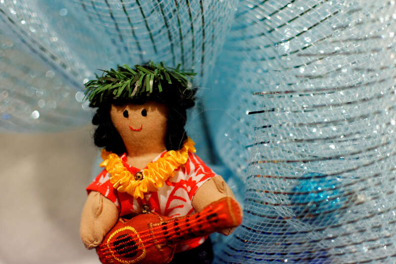 At the wreath exhibit at Honolulu Hale.