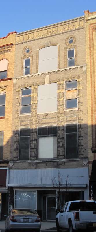 The Weldon Building in the Bloomington Central Business District (1901).