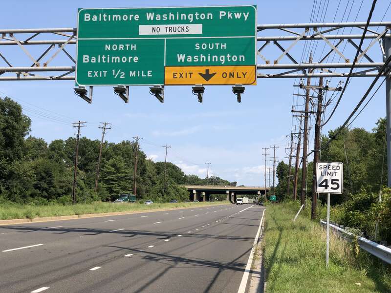 View east along Maryland State Route 193 (Greenbelt Road) at the exit for the Baltimore-Washington Parkway SOUTH (Washington) in Greenbelt, Prince George's County, Maryland