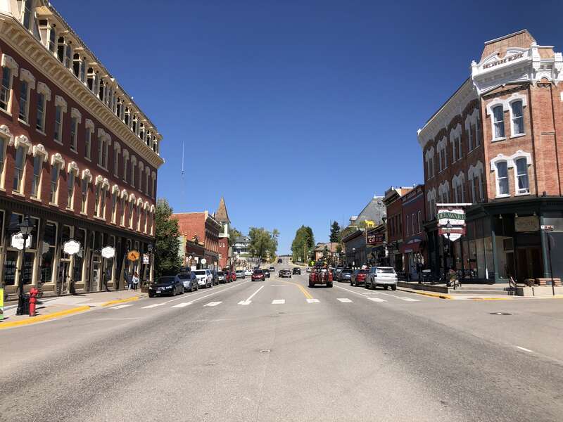 View west along U.S. Route 24 (Harrison Avenue) at Seventh Street in Leadville, Lake County, Colorado