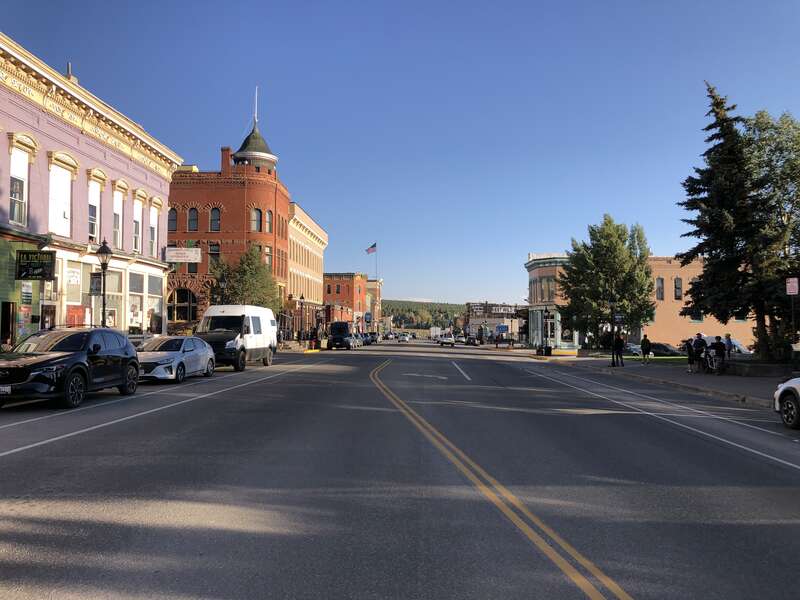 View east along U.S. Route 24 (Harrison Avenue) at Sixth Street in Leadville, Lake County, Colorado