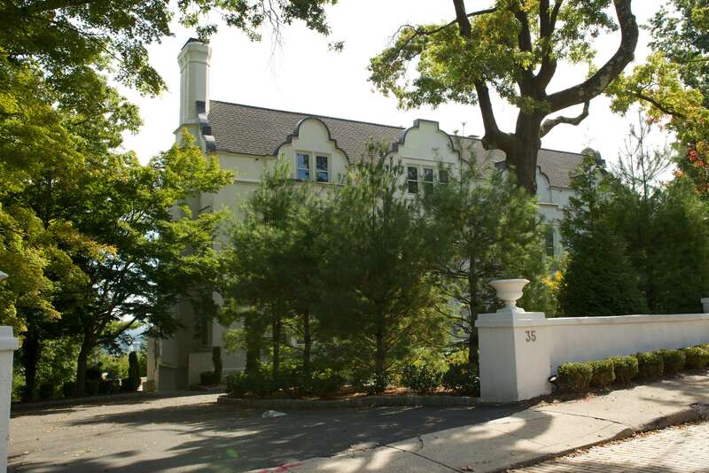 Casa Deldra, 35 Afterglow Way Montclair