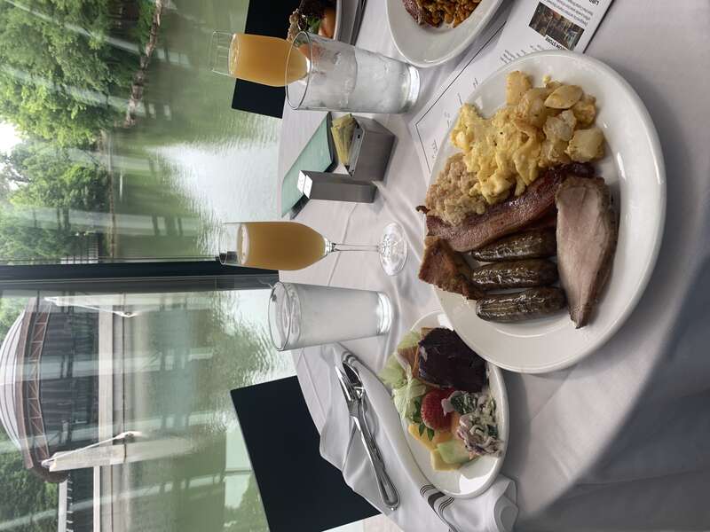 Restaurant at Crystal Bridge