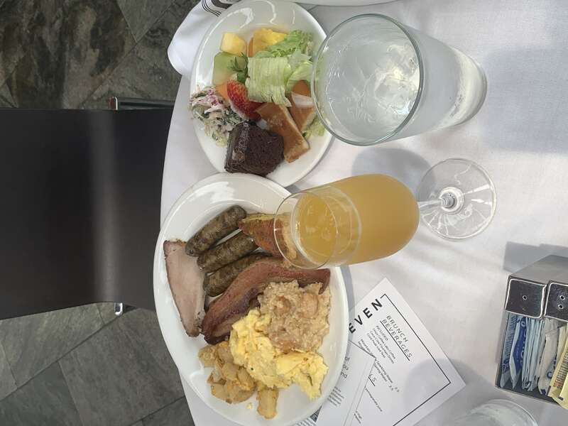 Restaurant at Crystal Bridge