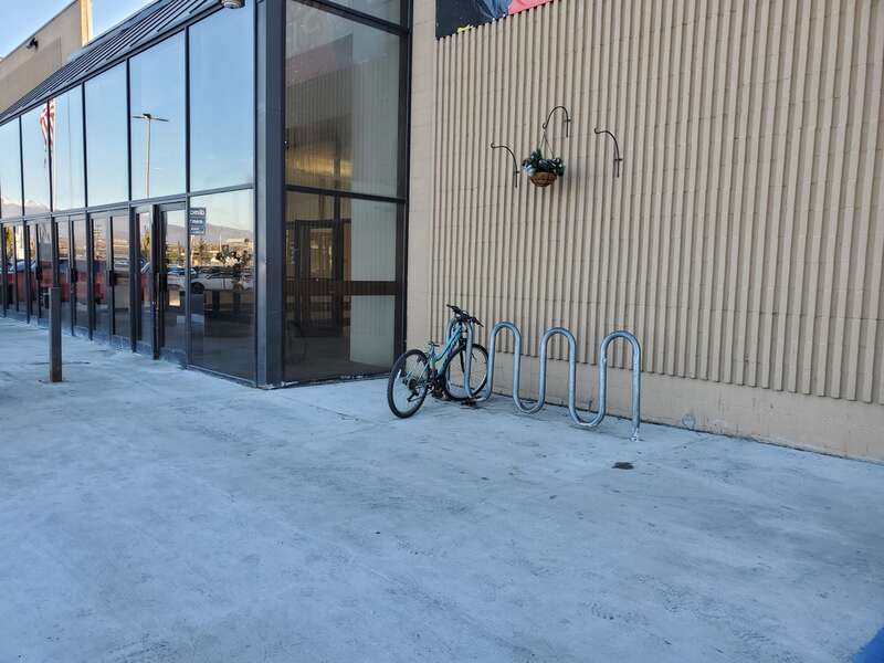 NW Dimond Cntr Entrance bike parking