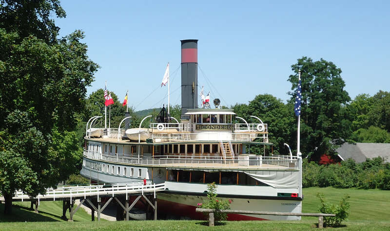 Sidewheel steamboat Ticonderoga at Shelburne Museum
Shelburne, VT, USA

National Registry of Historic Places #66000797