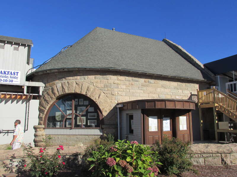 Narragansett Pier Life Saving Station, Narragansett Rhode Island