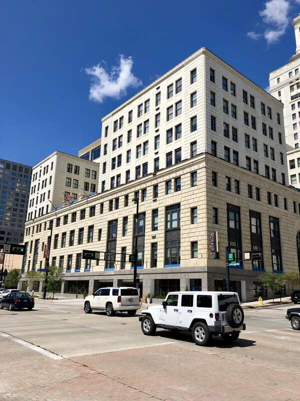 Union Central Life Insurance Company Building (PNC Tower), Cincinnati, OH.