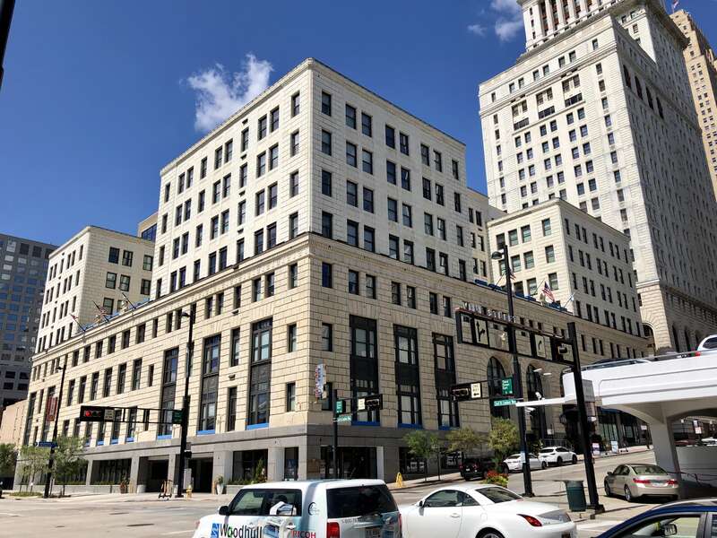 Union Central Life Insurance Company Building (PNC Tower), Cincinnati, OH.