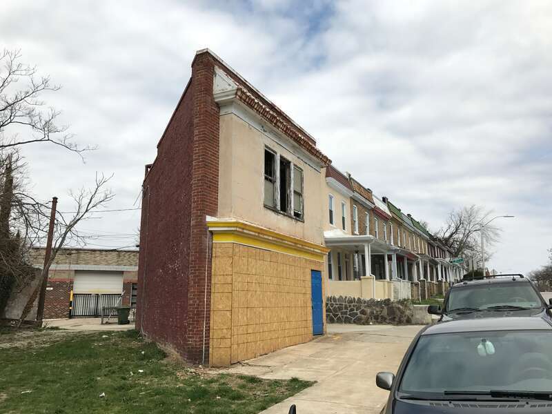 Photograph by Eli Pousson, 2017 April 3.