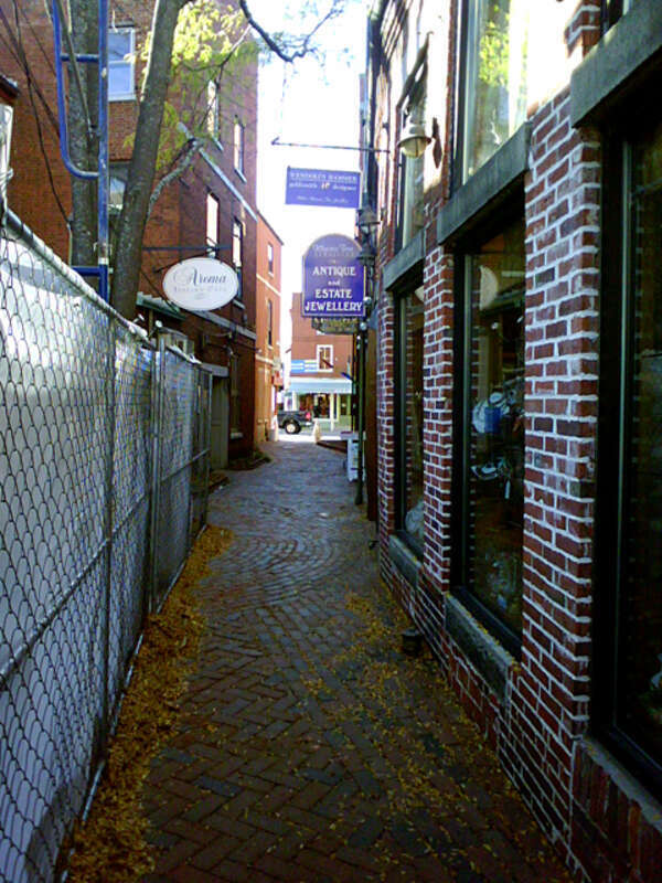 Commercial Alley
