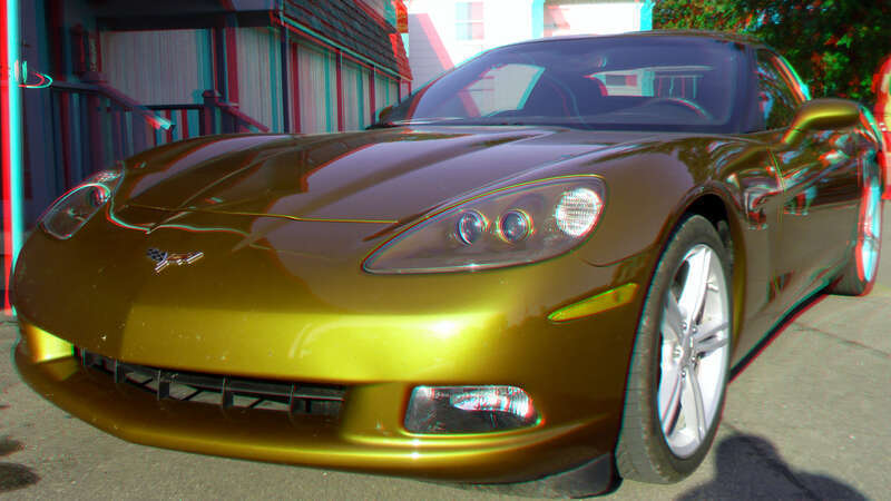 View with 3D red/cyan glasses