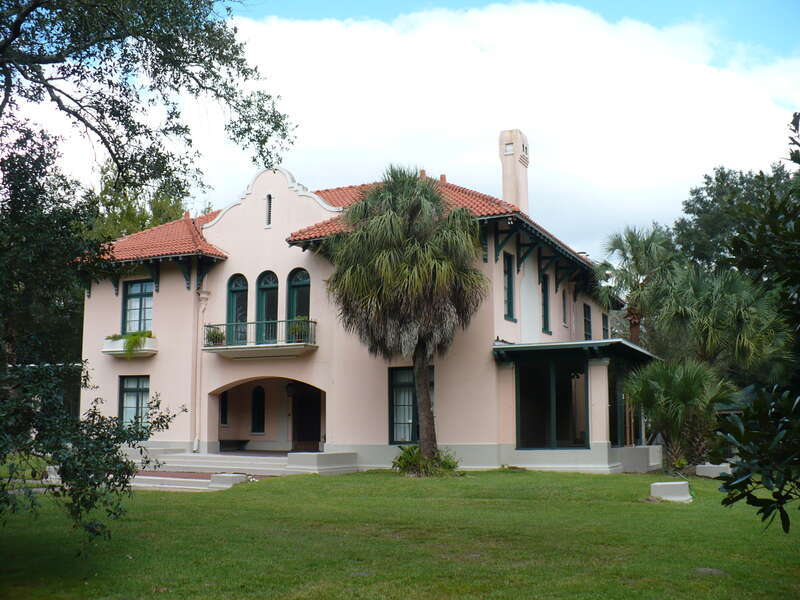 1806 Airport Boulevard (George Fearn House) in Mobile, Alabama.  An example of Spanish Colonial Revival architecture of the Central Gulf Coast of the United States.