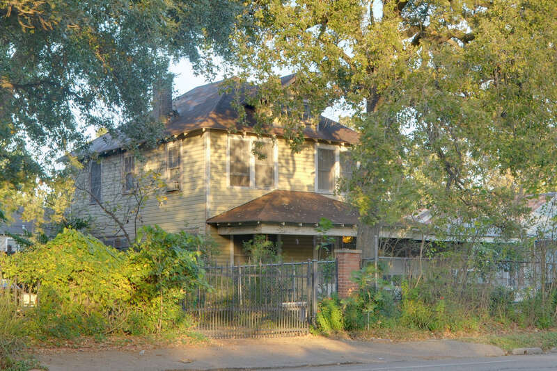 Lula J. Doughty House, 1233 Yale St., Houston (Texas, USA) is listed in the National Register of Historic Places, United States Department of the Interior.