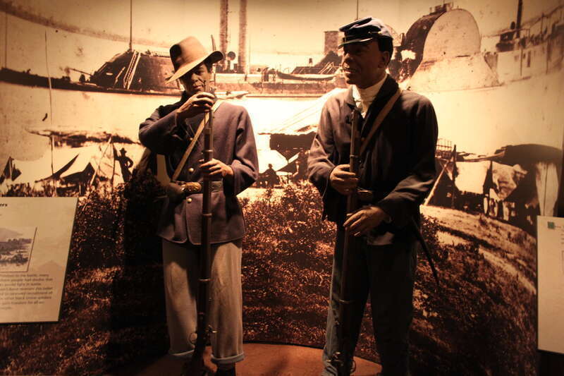 Vicksburg Battlefield, Vicksburg, Mississippi. Complete indexed photo collection at WorldHistoryPics.com.