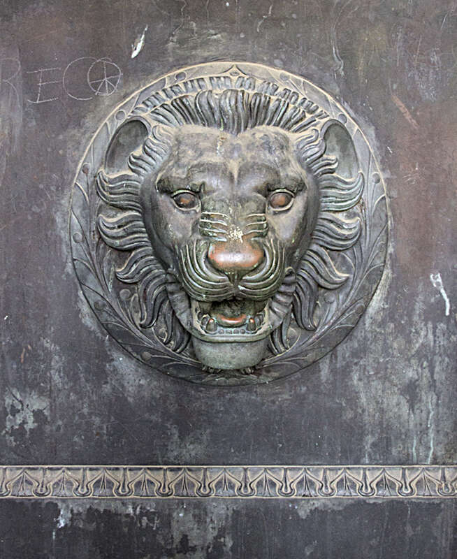 Centennial Park, West End Ave. at its junction with 25th Ave. N. Nashville