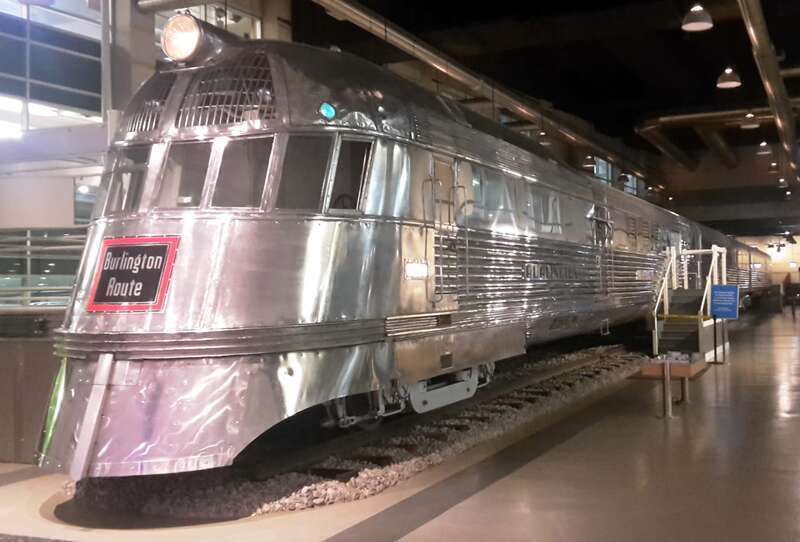 Pioneer Zephyr (CB&amp;amp;Q 9900, Budd 1934) in the Museum of Science and Industry, Chicago