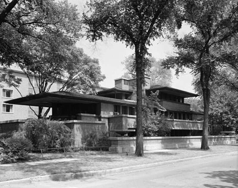 Frederick C. Robie House, Chicago, Illinois - south facade from south west.